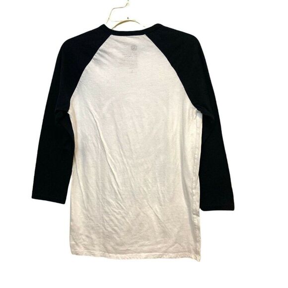 #3670 Elements  black and white 3/4sleeve knit tshirt size S - Picture 5 of 6